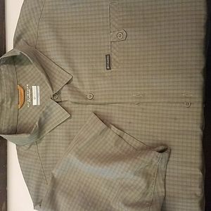 Men's Columbia short-sleeve button-up lightweight Omni shade shirt, Size 3XT